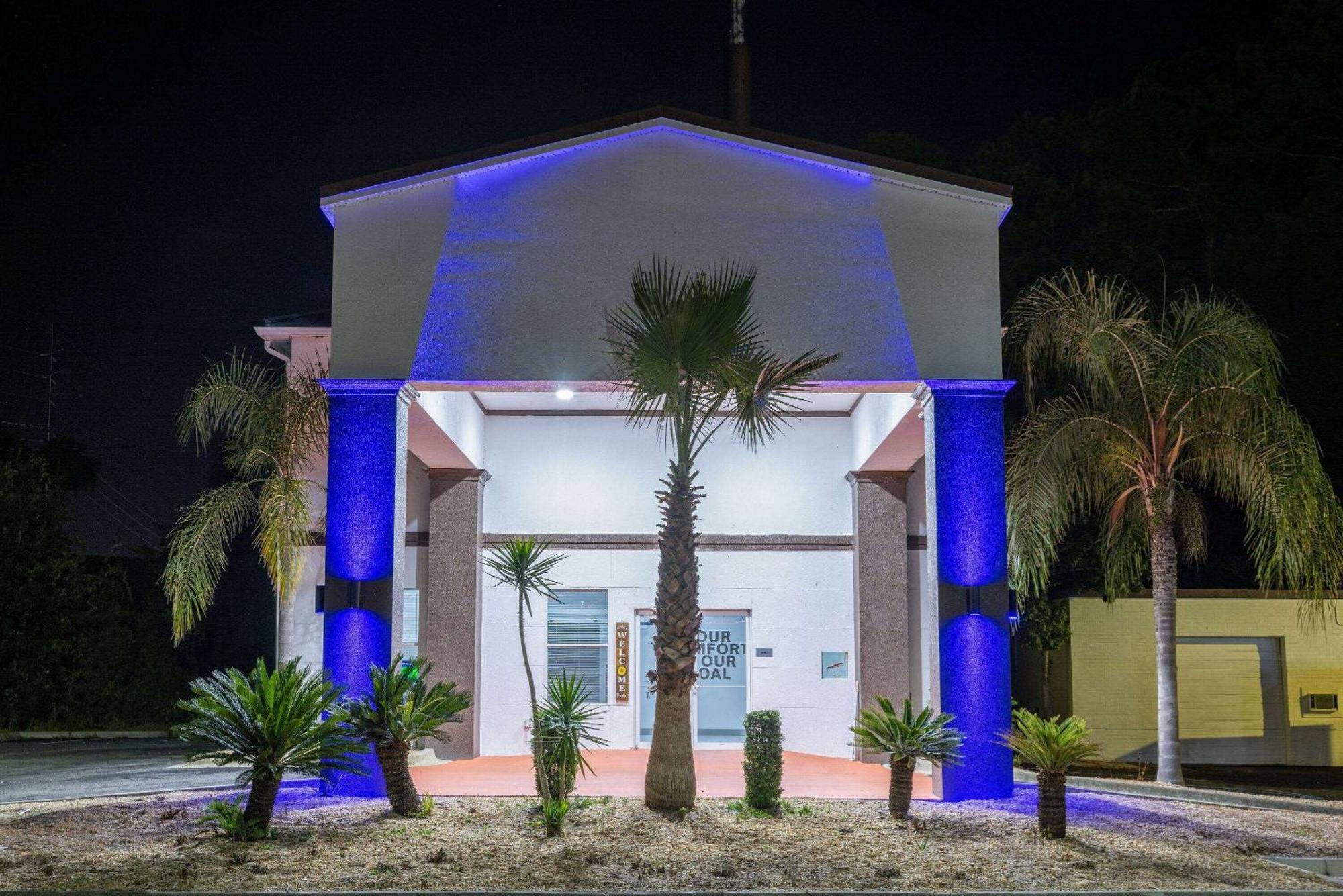Travelodge By Wyndham Kingsland Ga Exterior photo