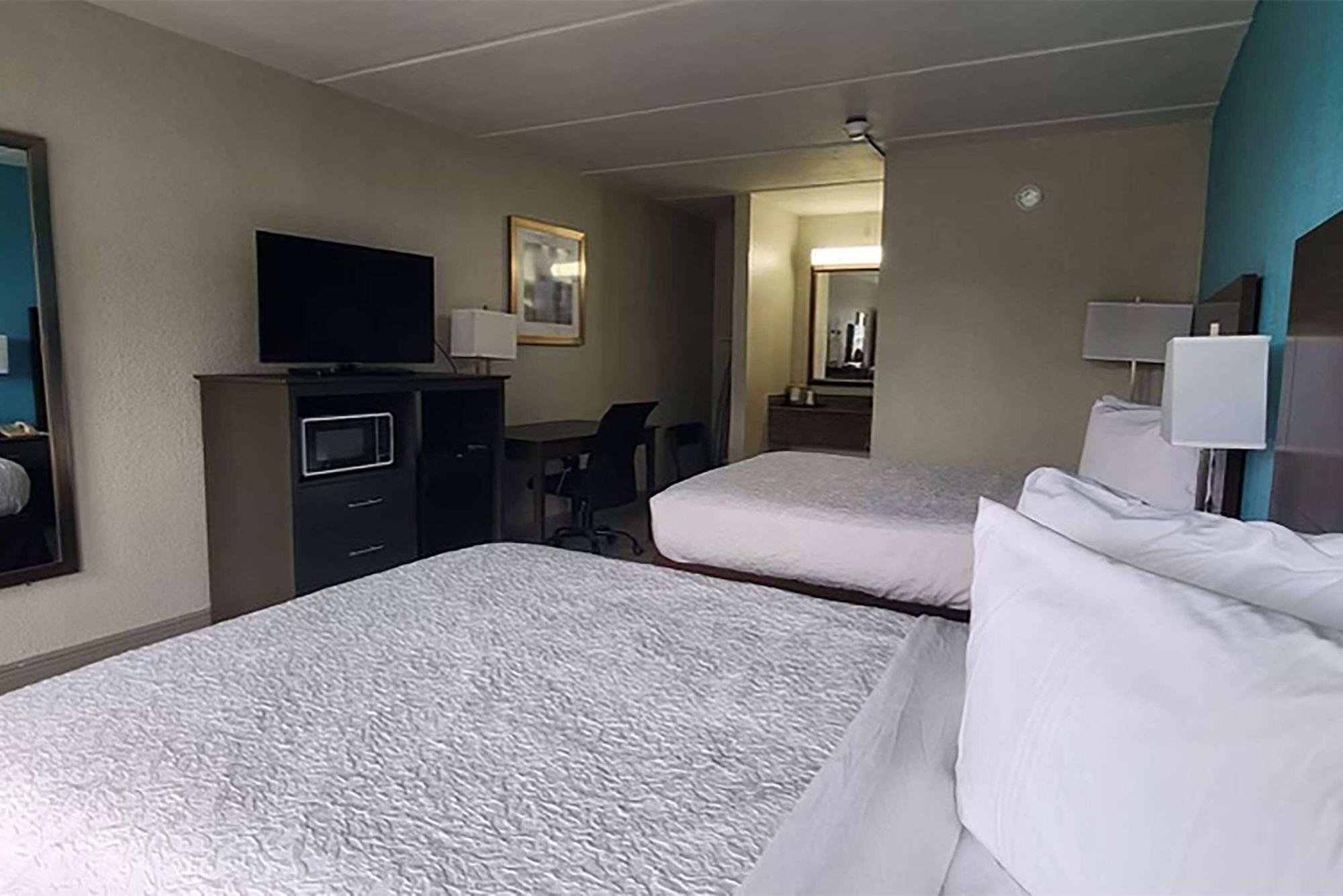 Travelodge By Wyndham Kingsland Ga Exterior photo